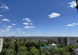 Продаж 2к квартири 75 кв. м на просп. Космонавтів 49 ЖК Premier Tower фото 1 Продаж 2к квартири 75 кв. м на просп. Космонавтів 49 ЖК Premier Tower фото 1