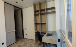  2-  ,  , - '.  ˳  7