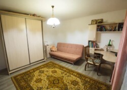 Продається 3-х кімнатна квартира в р-ні Слов'янка. Гарний стан, дизайнерська фото 1 Продається 3-х кімнатна квартира в р-ні Слов'янка. Гарний стан, дизайнерська фото 1