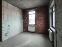  2-[     Premier Tower  11