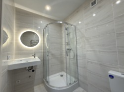 Продаж 1к квартири 42 кв. м на вул. Дмитра Майбороди, новий стильний ремонт фото 8 Продаж 1к квартири 42 кв. м на вул. Дмитра Майбороди, новий стильний ремонт фото 8