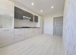 Продаж 1-но кімнатної квартири в ЖК КЕМПІНГ СІТІ, новий ремонт фото 12 Продаж 1-но кімнатної квартири в ЖК КЕМПІНГ СІТІ, новий ремонт фото 12