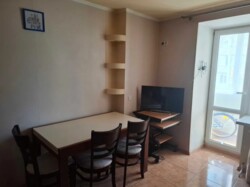 Продається 1-но кмнатна квартира в р-ні Вишенька. фото 8 Продається 1-но кмнатна квартира в р-ні Вишенька. фото 8