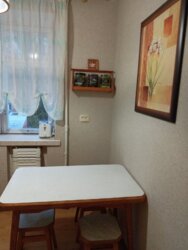 Продається 3х кімнатна квартира в районі центрального ринку, з технікою та меблями фото 2 Продається 3х кімнатна квартира в районі центрального ринку, з технікою та меблями фото 2