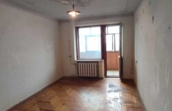 Продається 2-х кімнатна квартира, центр, потребує ремонту фото 3 Продається 2-х кімнатна квартира, центр, потребує ремонту фото 3