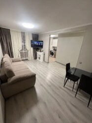 Продається 3-х кімнатна квартира з ремонтом. Ближнє замостя. фото 1 Продається 3-х кімнатна квартира з ремонтом. Ближнє замостя. фото 1