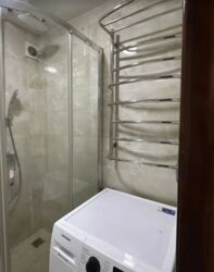 Продаж 2к квартири 43 кв. м на вул. Князів Коріатовичів, відмінний стан фото 21 Продаж 2к квартири 43 кв. м на вул. Князів Коріатовичів, відмінний стан фото 21