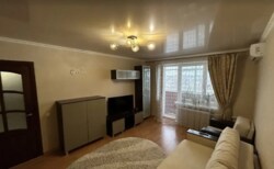 Продається 2-х кімнатна квартира в гарному стані. Староміський район фото 1 Продається 2-х кімнатна квартира в гарному стані. Староміський район фото 1