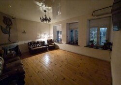  3  128 .   . ,  .  3