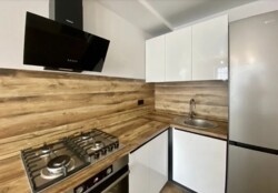 ��������� 1-�� ������� �������� � �-�� ��������. ����� ������ �� Prestige Hall ���� 4