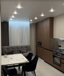 ������ 2� �������� 66.9 ��. � �� ���. ���������� ���� �� Forest Home ���� 17