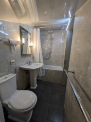 Продається 2-х кімнатна квартира, гарний стан, ремонт, з технікою та меблями. фото 6 Продається 2-х кімнатна квартира, гарний стан, ремонт, з технікою та меблями. фото 6