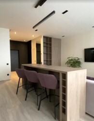  1-     Avalon 5.  .  9