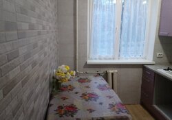 Продається 4-х кімнатна квартира на Вишеньці, житловий стан фото 1 Продається 4-х кімнатна квартира на Вишеньці, житловий стан фото 1