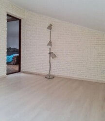 Продається 5-ти кімнатна квартира в Замостянському районі. Гарний стан. фото 4 Продається 5-ти кімнатна квартира в Замостянському районі. Гарний стан. фото 4