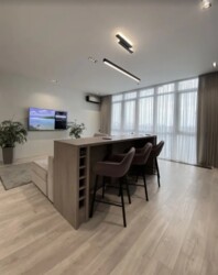  1-     Avalon 5.  .  19