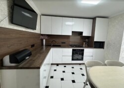 Продаж 2к квартири 66 кв. м на вул. Героїв Крут фото 17 Продаж 2к квартири 66 кв. м на вул. Героїв Крут фото 17