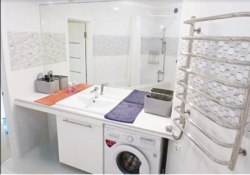  1  62 .   . '  29  5  3