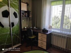 Продається 3х кімнатна квартира вул. Олега Антонова, гарний ремонт. Техніка та меблі фото 12 Продається 3х кімнатна квартира вул. Олега Антонова, гарний ремонт. Техніка та меблі фото 12