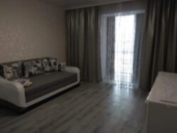  1  59.5 .   .   Turkish City.    7