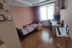 Продаж 2-х поверхової 5-ти кімнатної квартири в р-ні Поділля. фото 10 Продаж 2-х поверхової 5-ти кімнатної квартири в р-ні Поділля. фото 10
