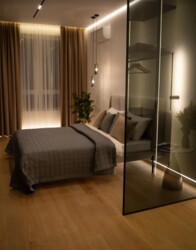  2  70 .   .   Premier Tower  24