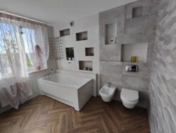 Продаж великогабаритної 3-кімнатної квартири в елітному районі Поділля. фото 12 Продаж великогабаритної 3-кімнатної квартири в елітному районі Поділля. фото 12