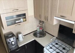  3-  . -  '.  .     2