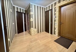 Продається 3-х кімнатна квартира в Старому місті, великогабаритна. фото 5 Продається 3-х кімнатна квартира в Старому місті, великогабаритна. фото 5