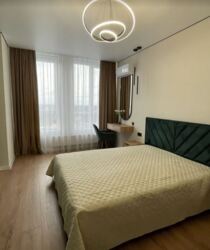 ������ 1� �������� 48 ��. � �� ���. 600-���� �� ˳���������� ���� 10