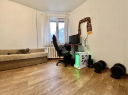 Продається 1-но кімнатна квартира в р-ні Вишенька. Простий житловий стан. фото 5 Продається 1-но кімнатна квартира в р-ні Вишенька. Простий житловий стан. фото 5