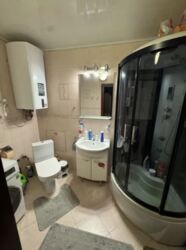 Продається 2-х кімнатна квартира в р-ні Вишенька. Добрий стан. фото 2 Продається 2-х кімнатна квартира в р-ні Вишенька. Добрий стан. фото 2