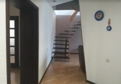 Продається 2-во рівнева 4к квартира на Поділлі фото 3 Продається 2-во рівнева 4к квартира на Поділлі фото 3