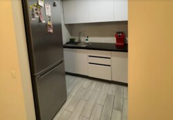  1  43 .   . ,  , , .  10