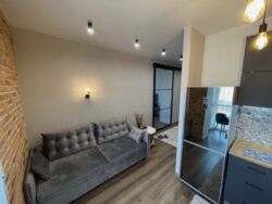 Продається 1-но кімнатна квартира, район академічний, з гарним ремонтом, технікою та меблями фото 2 Продається 1-но кімнатна квартира, район академічний, з гарним ремонтом, технікою та меблями фото 2