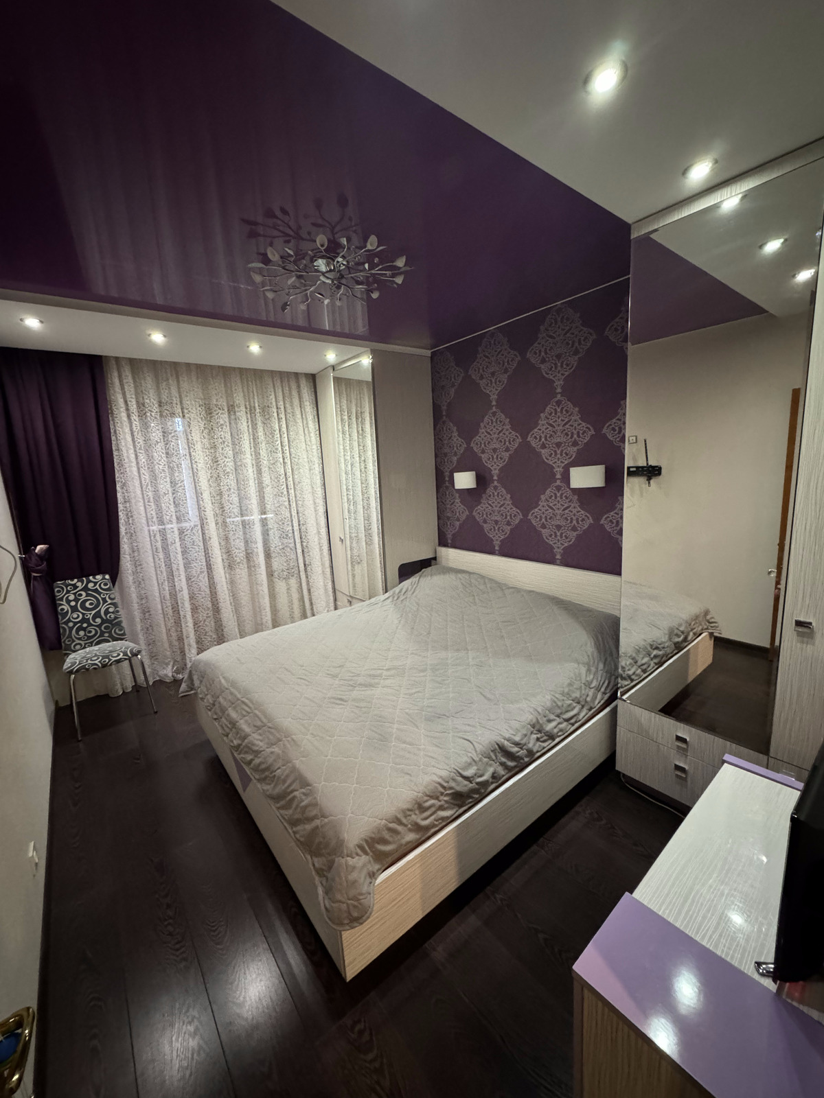 Продается 3к квартира (Лазурный) фото 1 Продается 3к квартира (Лазурный) фото 1