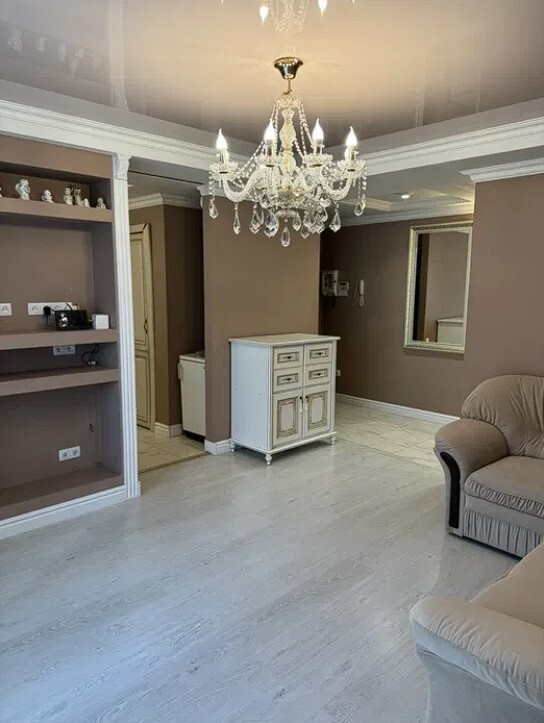 3- -комнатная с ремонтом в центре фото 1 3- -комнатная с ремонтом в центре фото 1