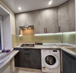 Продаж сучасної 3к.квартири після ремонту ,з видом на Соборну площу! фото 2 Продаж сучасної 3к.квартири після ремонту ,з видом на Соборну площу! фото 2