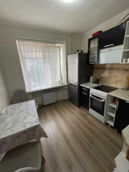 Продается 2-комнатная квартира в центре, ул. Свободы. фото 6 Продается 2-комнатная квартира в центре, ул. Свободы. фото 6