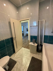 Продаж сучасної 2к/квартири Сталінки в Центрі міста !Після ремонту ! фото 5 Продаж сучасної 2к/квартири Сталінки в Центрі міста !Після ремонту ! фото 5