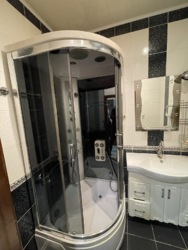 Продаж 3к/квартири Сталінки з ремонтом ,у Центрі міста! фото 3 Продаж 3к/квартири Сталінки з ремонтом ,у Центрі міста! фото 3