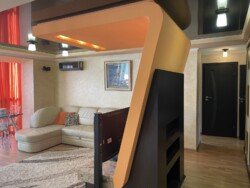  3  ,    . 32000!!!  2