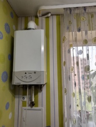 Продається шикарна 4 к /квартира у Центрі міста ,з автномним опаленням ! фото 34 Продається шикарна 4 к /квартира у Центрі міста ,з автномним опаленням ! фото 34