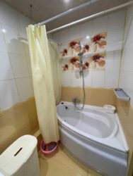 Продается 2-комнатная квартира в центре, ул. Свободы. фото 9 Продается 2-комнатная квартира в центре, ул. Свободы. фото 9