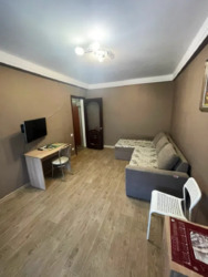 Продаж 2к.кв після ремонту в мрн.Артема! фото 2 Продаж 2к.кв після ремонту в мрн.Артема! фото 2