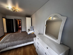 Продаж 3к .квартири з ремонтом ,в мрн .Артема ! фото 17 Продаж 3к .квартири з ремонтом ,в мрн .Артема ! фото 17