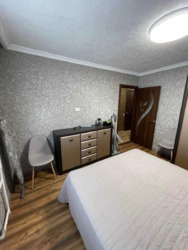 Продается 2-комнатная квартира в центре, ул. Свободы. фото 3 Продается 2-комнатная квартира в центре, ул. Свободы. фото 3