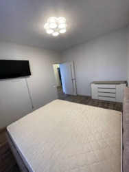 Продаж сучасної 2к/квартири Сталінки в Центрі міста !Після ремонту ! фото 7 Продаж сучасної 2к/квартири Сталінки в Центрі міста !Після ремонту ! фото 7