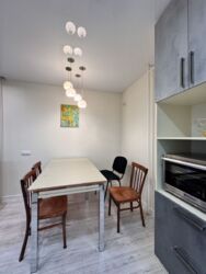 Продаж сучасної 3к.квартири після ремонту ,з видом на Соборну площу! фото 7 Продаж сучасної 3к.квартири після ремонту ,з видом на Соборну площу! фото 7