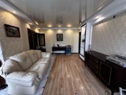 Продаж 3к .квартири з ремонтом ,в мрн .Артема ! фото 5 Продаж 3к .квартири з ремонтом ,в мрн .Артема ! фото 5